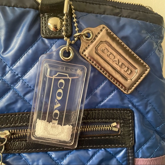 Coach Ski Bunny Tote - Picture 4 of 5